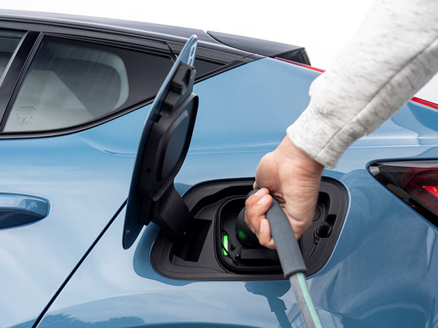 Вольво обратилась к мировым лидерам